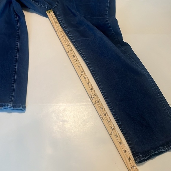 Talbots Petite Signature Straight Blue Jeans Size 16P - Picture 5 of 8
